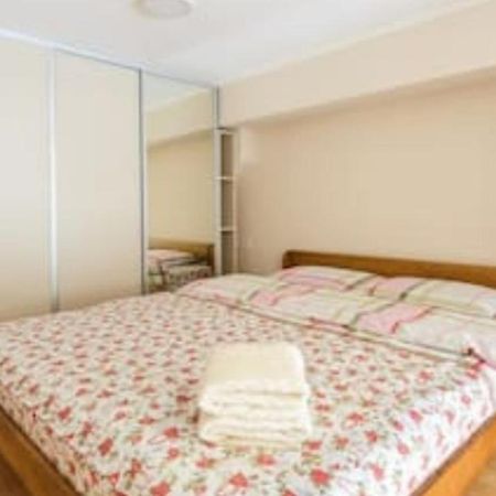 Cozy Smarthouse Apartment Kyiv Exterior photo