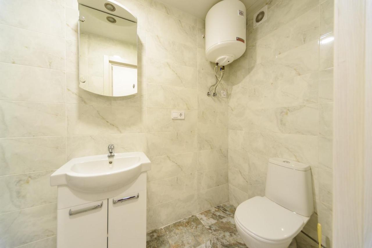 Cozy Smarthouse Apartment Kyiv Exterior photo